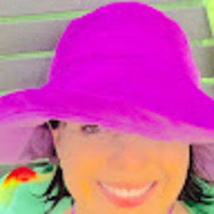 Meet your Posher, Elena